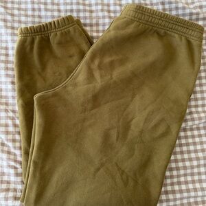 TNA Boyfriend Sweatpants